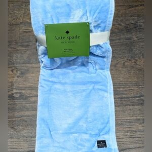 New Kate Spade Plush Fleece Throw Blue  60” X 70”